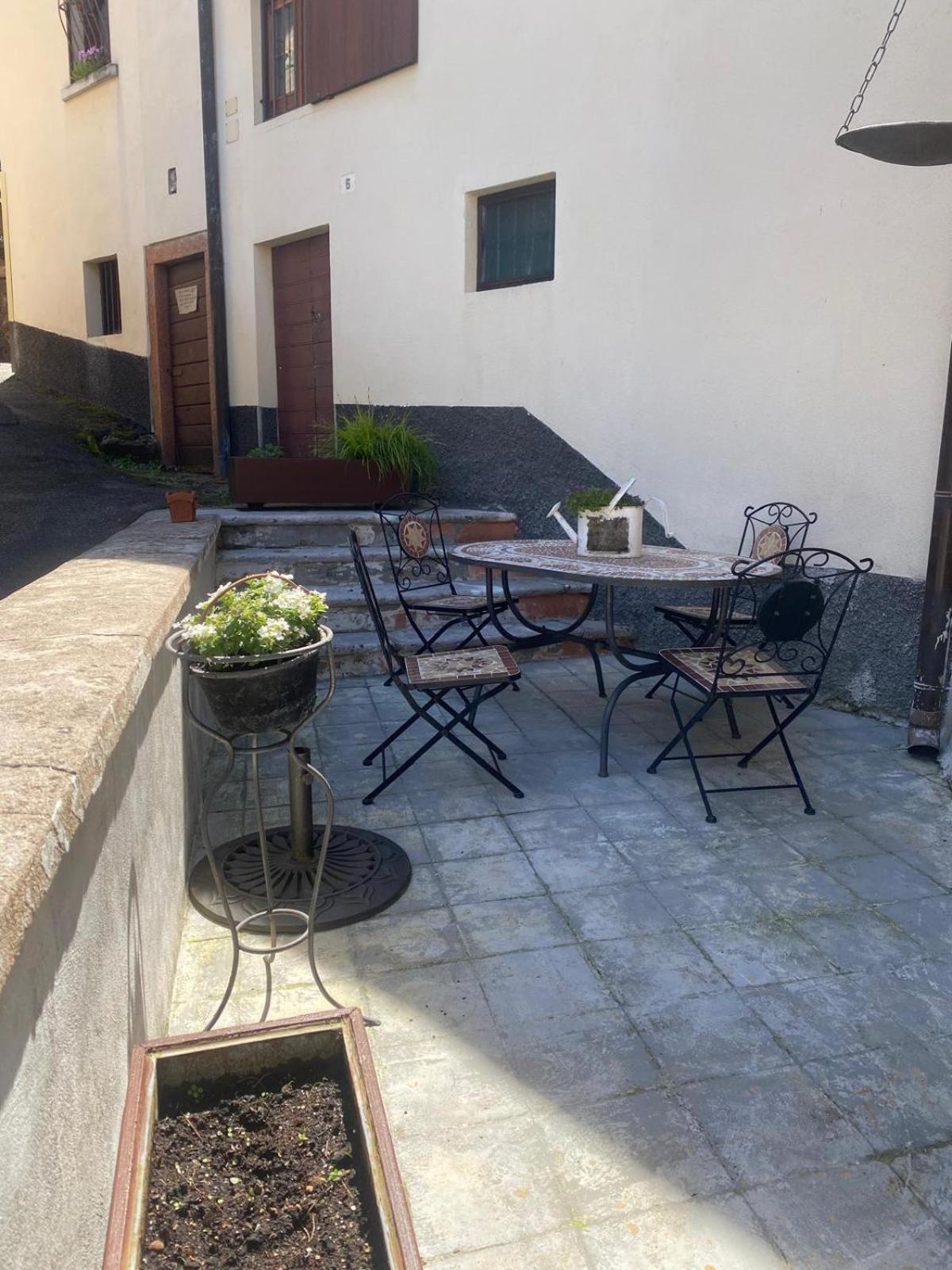 Foresteria Lombarda B & B Ca' Pelitti Ganna Luaran gambar
